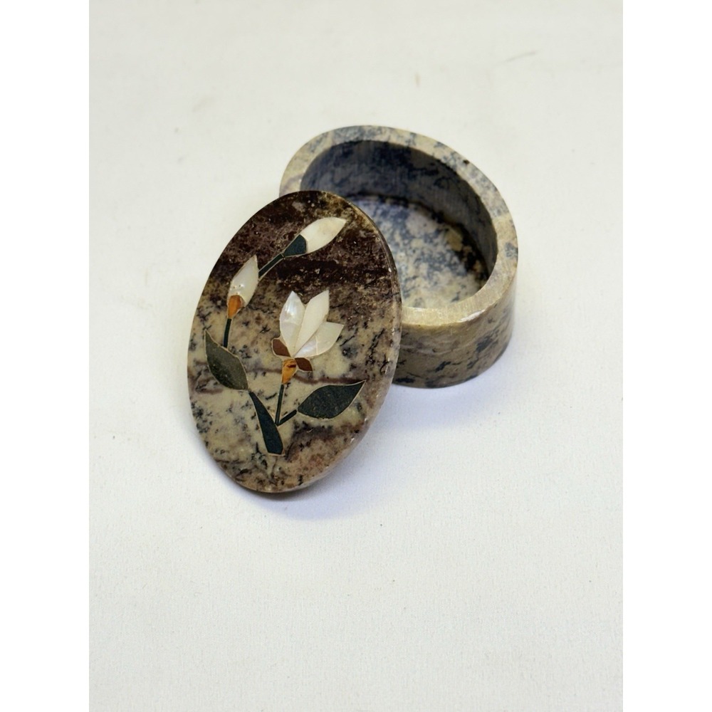 VTG Mother of Pearl & Stone Inlay Soapstone Trinket Box